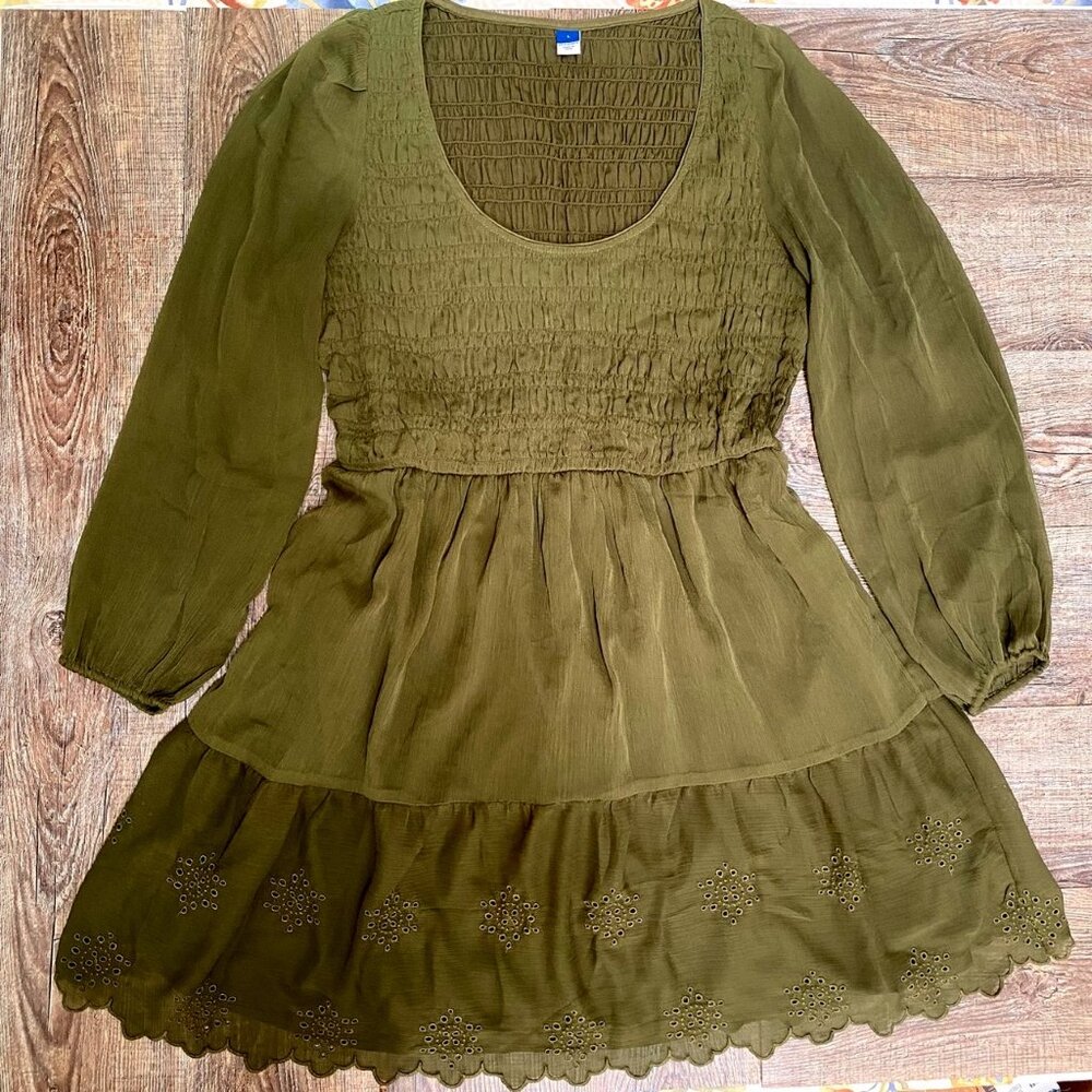 OLD NAVY Eyelet Lace Babydoll Smocked Mini Dress L Forest Fairy Goblincore EUC